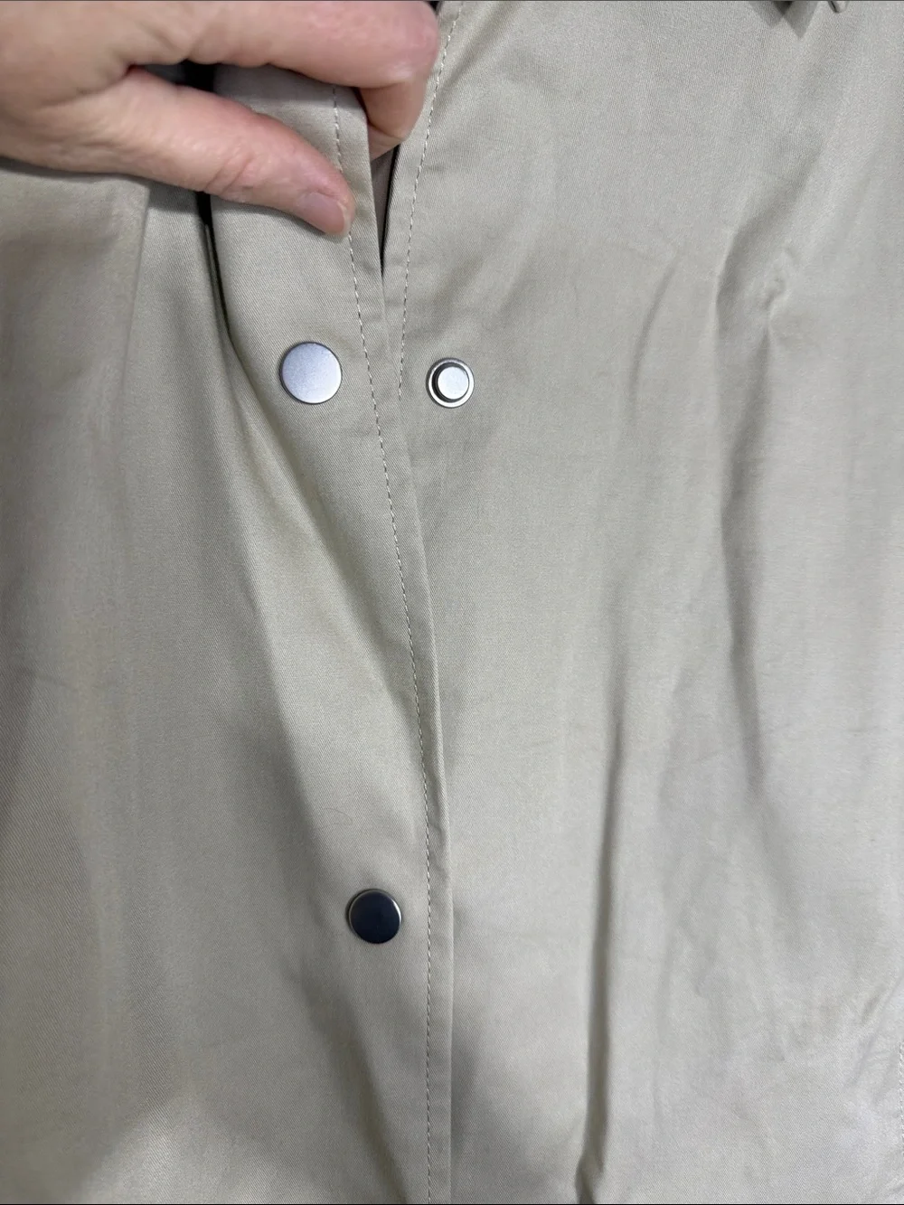 Banana Republic beige belted commuter trench